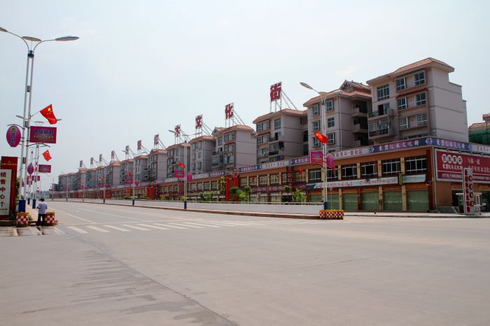 东兴市百业东兴二期.jpg