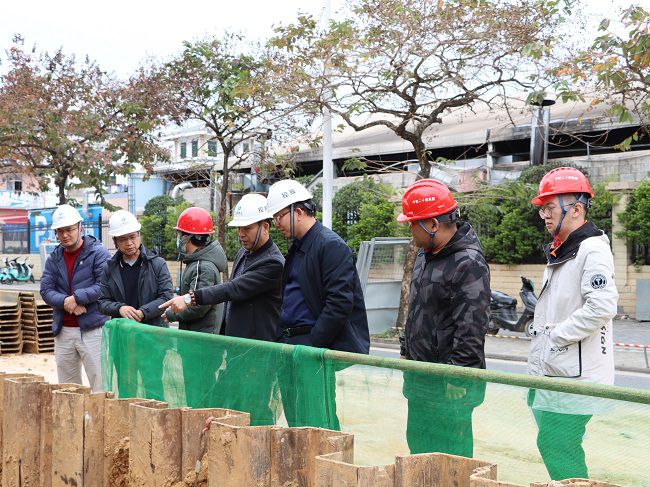 1676508094764846.jpg (修图)检查项目现场1.jpg