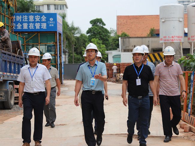 施工现场  修.jpg