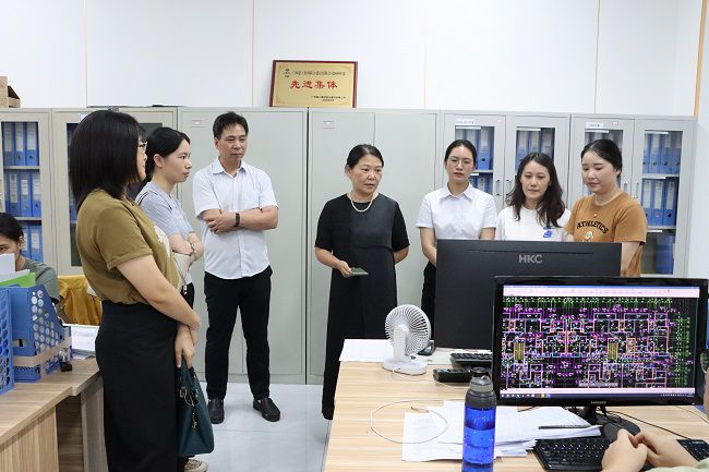 实地查看结算数字化管理情况  修.jpg