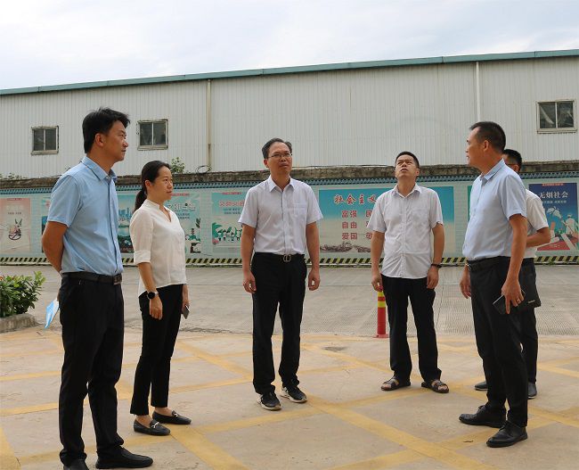 到科技园调研2  修.jpg