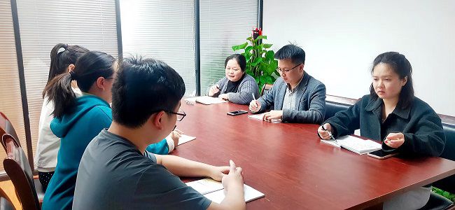 市场运营部照片   修.jpg