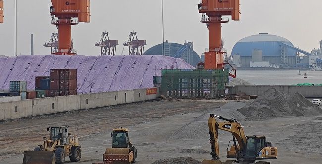 桂中分公司环保仓项目现场  修.jpg